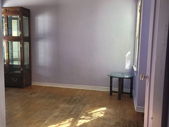 5th image of 2106 Patricia Ave