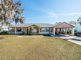 708 N Saint Clair Abrams Ave, Tavares, FL 32778