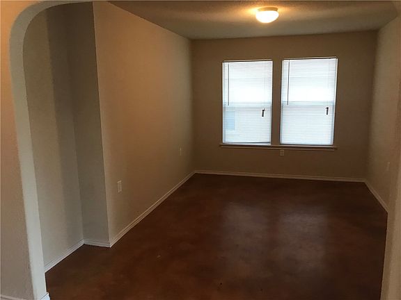 3rd image of 7106 Thannas Way