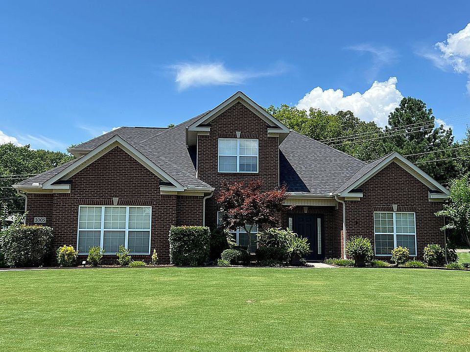 1st image of 3005 Heritage Oak Ct SE