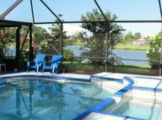 5063 Dalewood Ln, Lake Worth, FL 33467