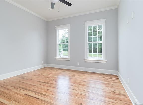 3rd image of 202 Ferrell Ave
