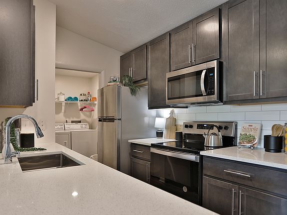 3rd image of 7411 Clubhouse Dr #1974567