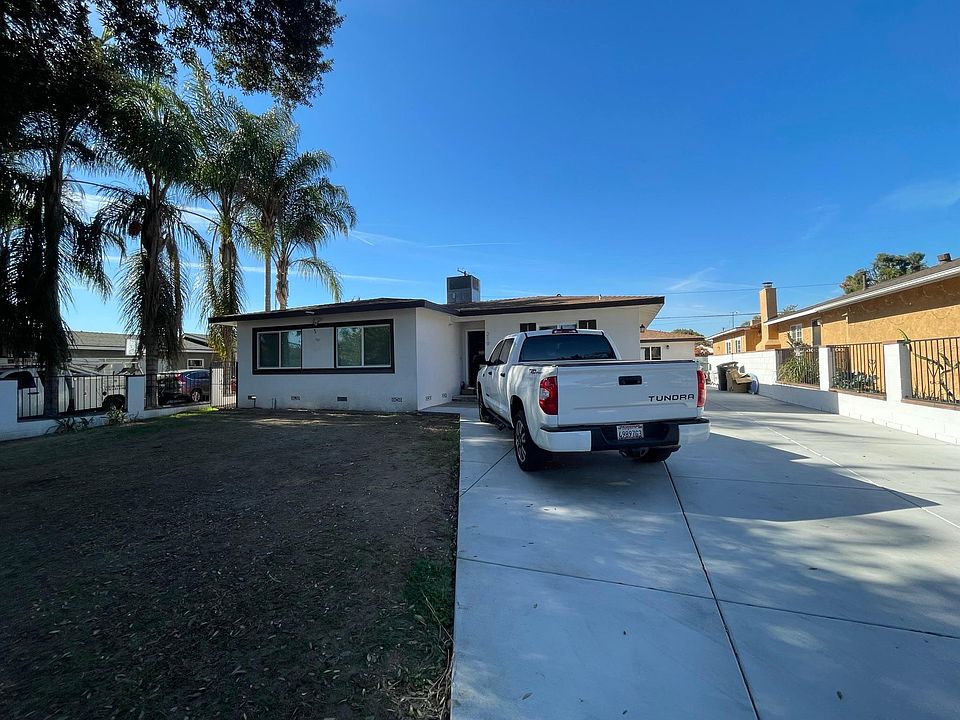 1st image of 219 S Manzanita Dr