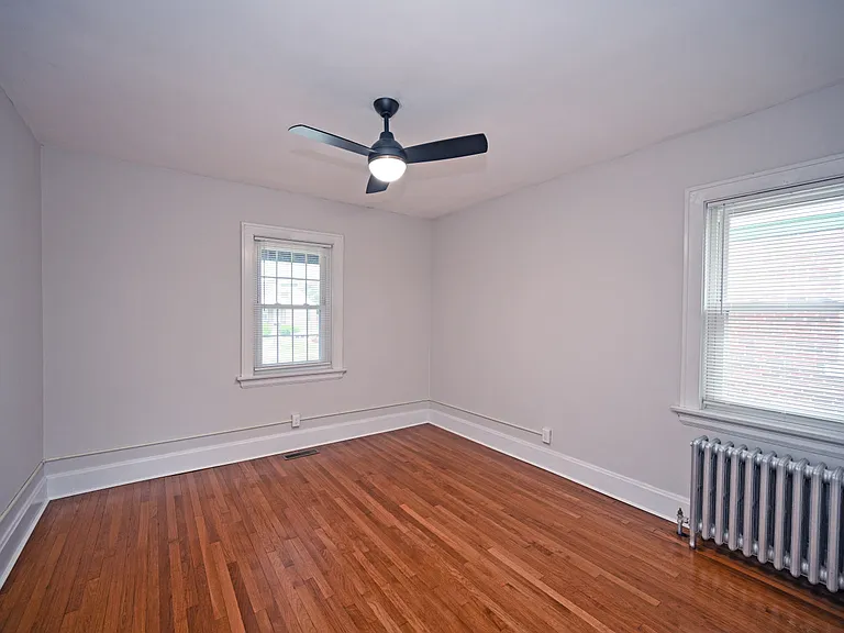 4956 Oaklawn Dr — Photo 14