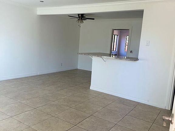 4th image of 38232 Delacour Dr