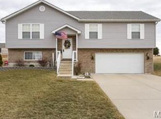 8 Lanier Ave, Union, MO 63084