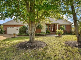 14 Delana Ave, Lawrenceburg, TN 38464