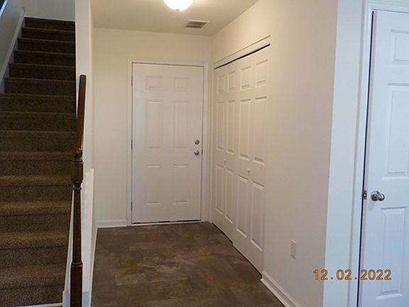 5th image of 1018 Coleman St