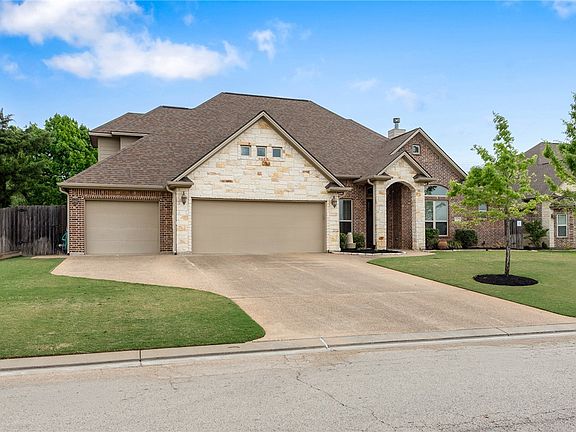 2nd image of 4605 River Valley Dr