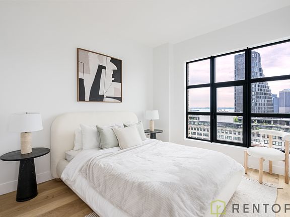 5th image of 69 Adams St #21G