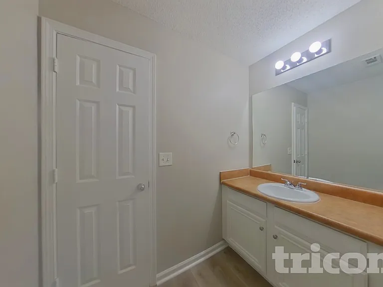 5148 Estonian Dr — Photo 18