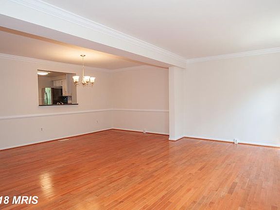 5th image of 6012 Sweet Pea Ct