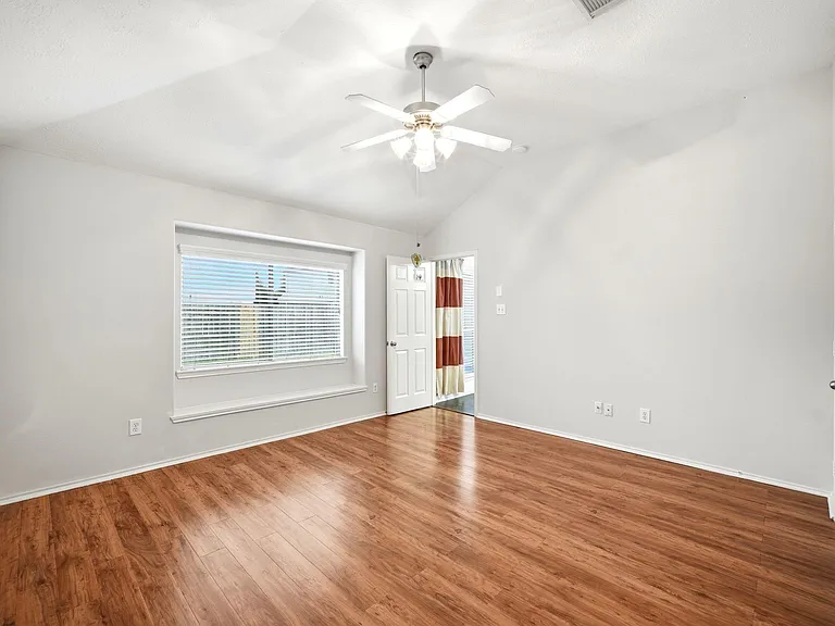 6931 Hamilton Falls Ln — Photo 20