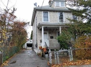 54 Coles St, Glen Cove, NY 11542