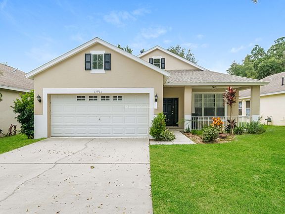 4th image of 15913 Stags Leap Dr