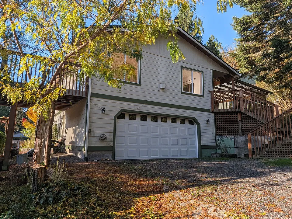 765 Summerset Way