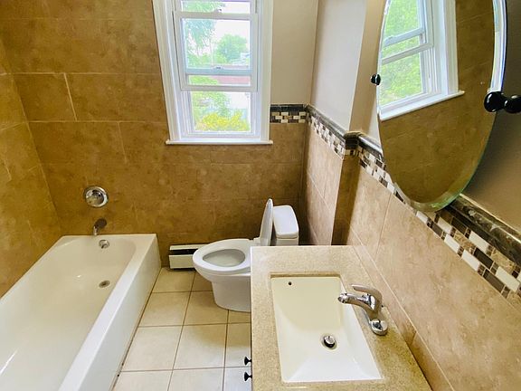 5th image of 67 Briggs Ave #3