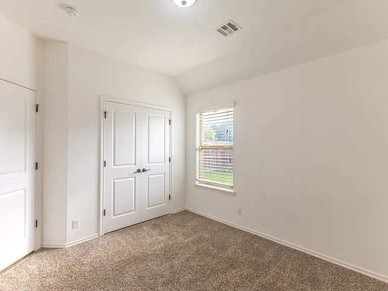 1301 W Elmira Pl — Photo 39