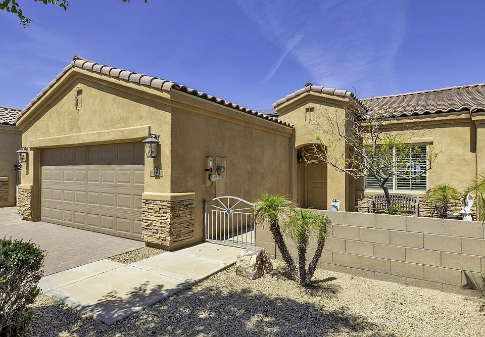1st image of 6040 E Overlook Ln
