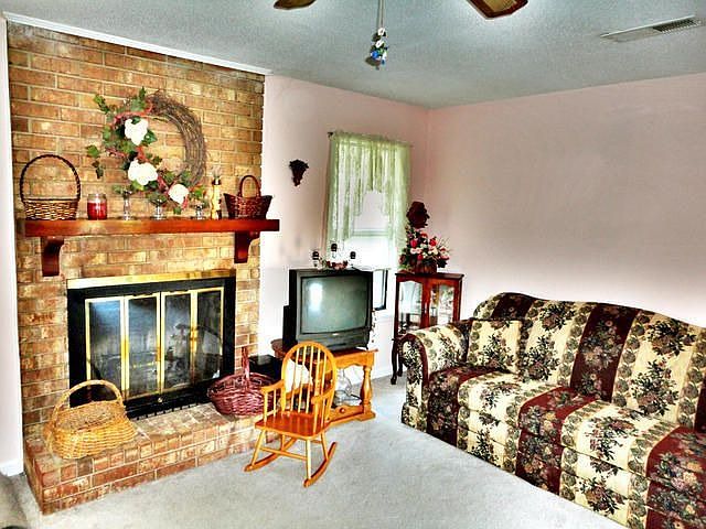 2nd image of 3956 Old Trail Rd