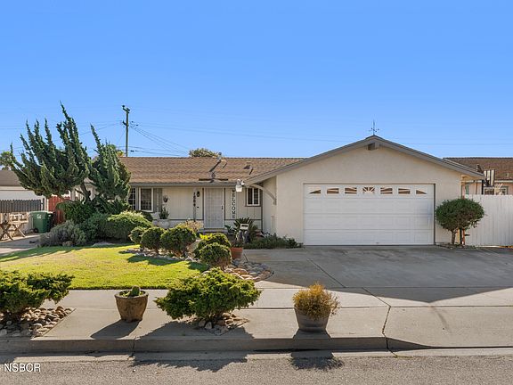 2nd image of 1884 Teakwood Dr
