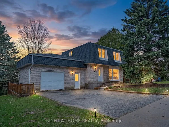 384 Countess St N, West Grey, ON N0G 1R0