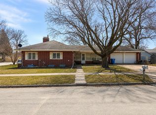 540 E Eagle St, Denver, IA 50622