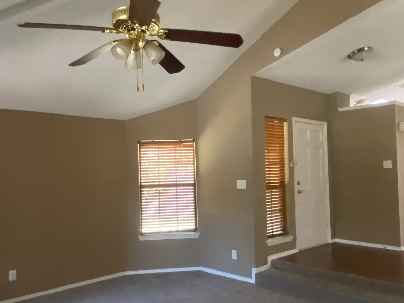 4370 Ashley Ln. Grand Prairie, Tx 75052 — Photo 3