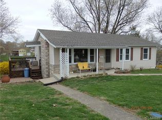 1804 Stuart St, Hannibal, MO 63401