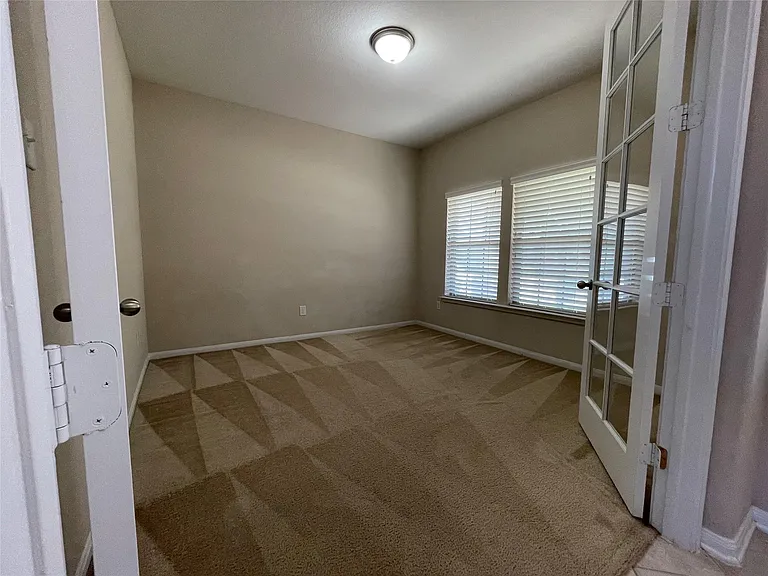16611 Cactus Blossom Trl — Photo 9