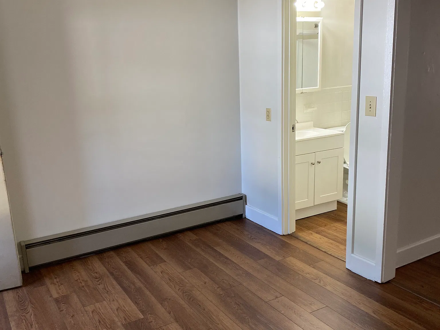 1 bed, 450 sqft, $875 — Photo 4