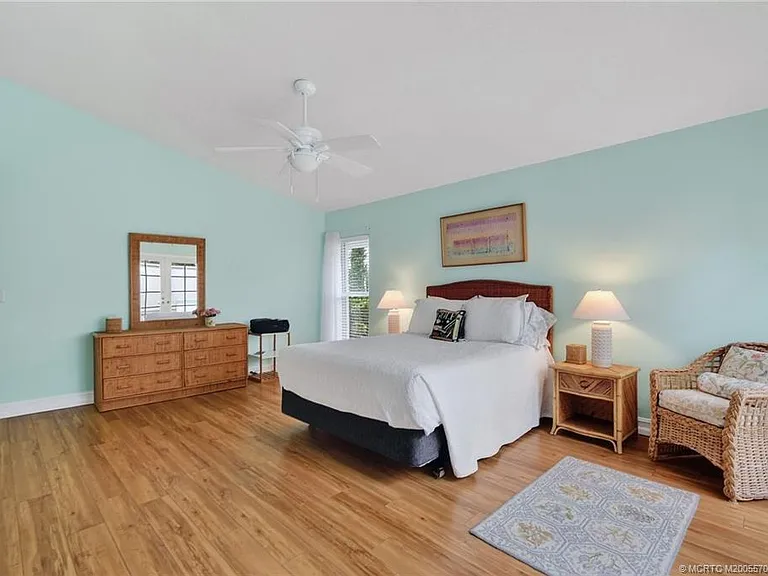 5636 SE Foxcross Pl — Photo 18
