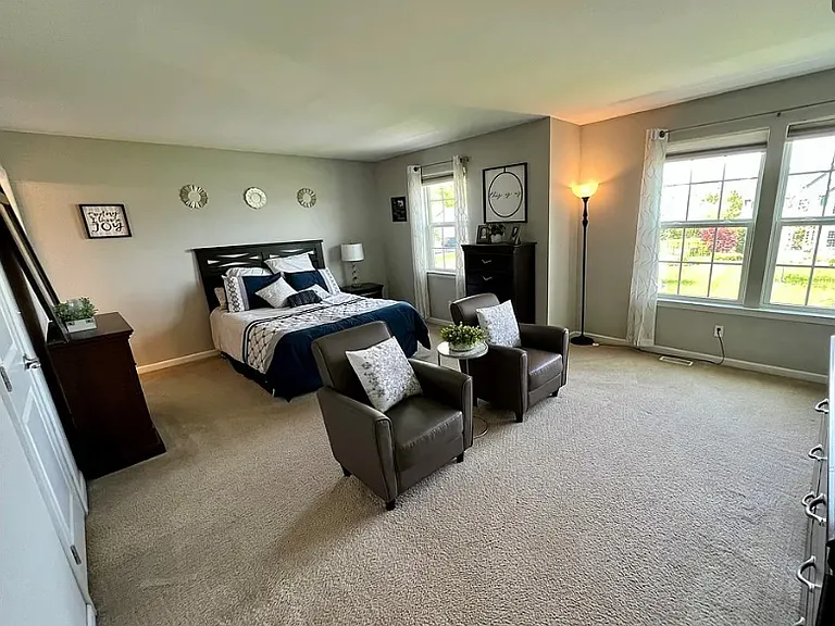 Airmont Dr — Photo 11