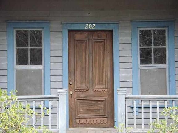 4th image of 202 N Madison Ave
