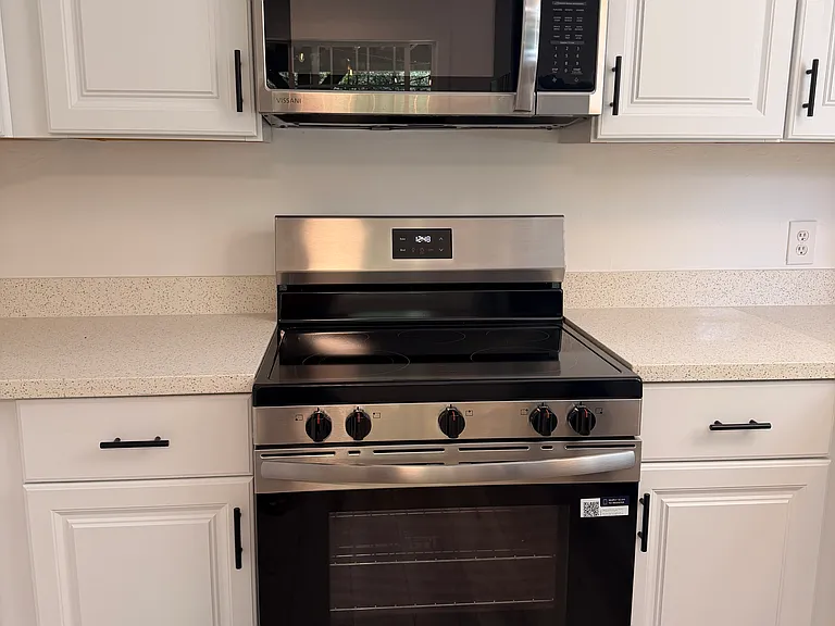 2109 S Fitch Mountain Rd #B — Photo 20