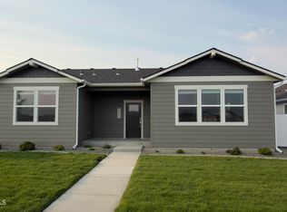 5364 E Antares Ln, Post Falls, ID 83854