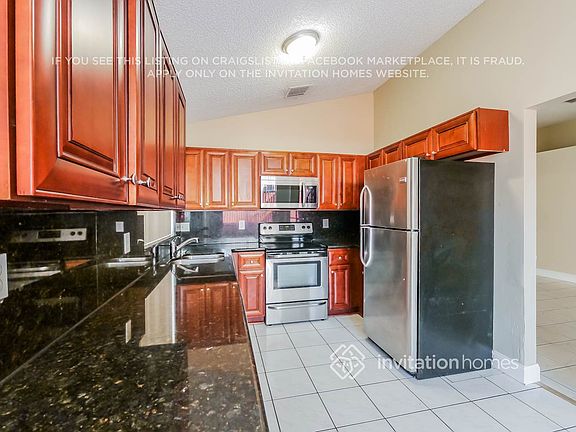5th image of 5487 NW 186th St