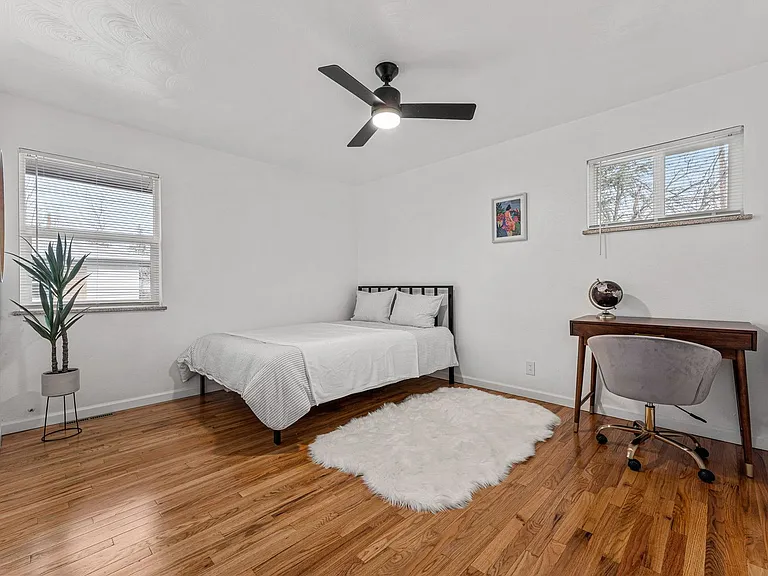 1224 Jay St — Photo 16