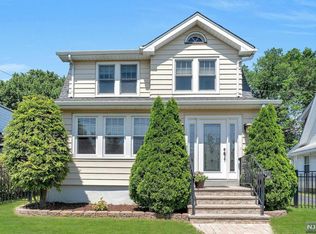 151 E Sheffield Ave, Englewood, NJ 07631