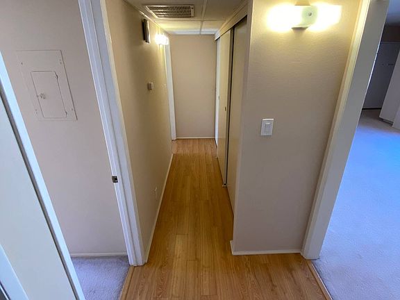 4th image of 1418 Bank St APT 2