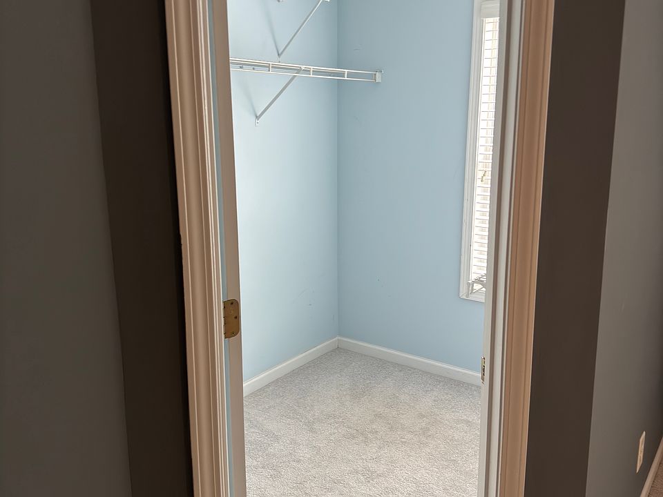 2nd image of 4245 Maple Valley Dr