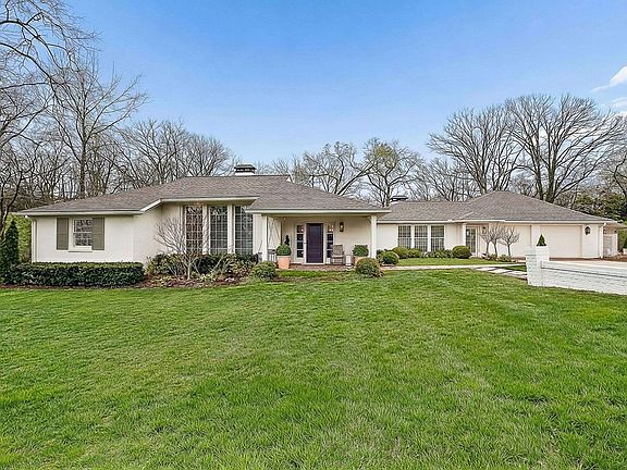 2nd image of 6010 Hickory Valley Rd