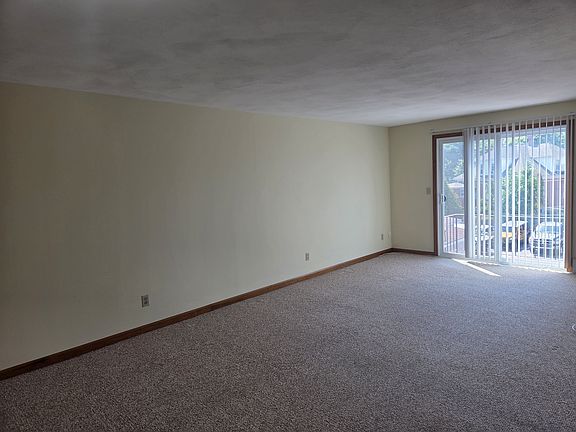 3rd image of 6 May St APT 10