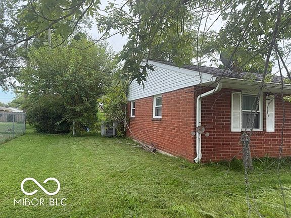 3rd image of 2415 W Main St