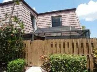 7676 Courtyard Run W, Boca Raton, FL 33433