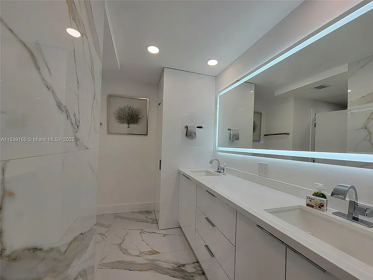 3505 S Ocean Dr #1509 — Photo 18
