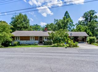 112 W Pawley Rd, Oak Ridge, TN 37830