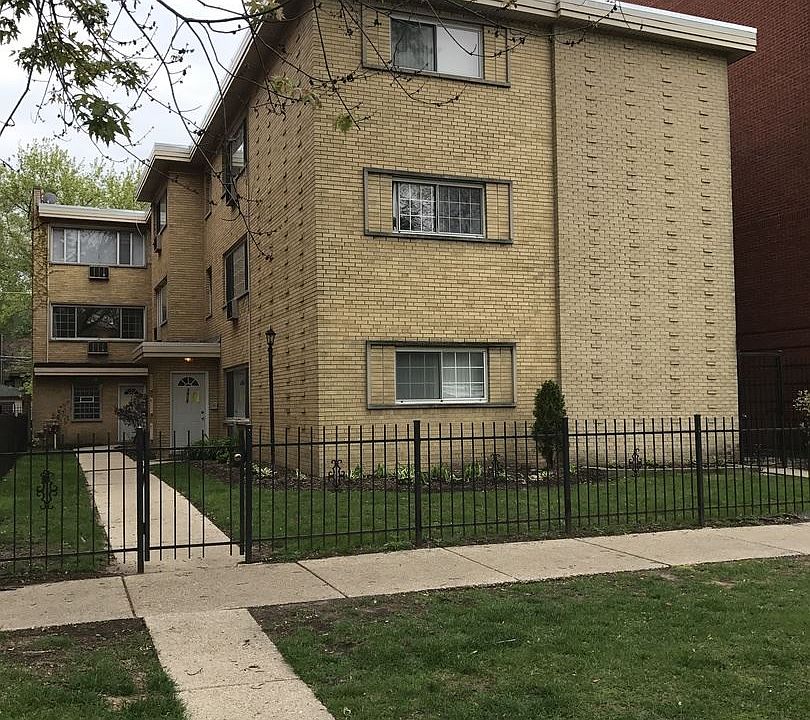 1st image of 1405 W Sherwin Ave APT 1S