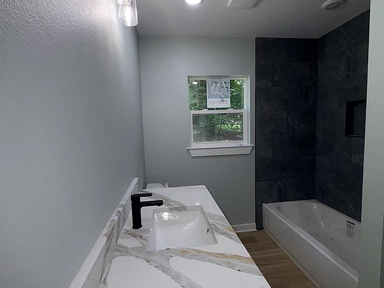 2941 Waterwood Dr — Photo 10